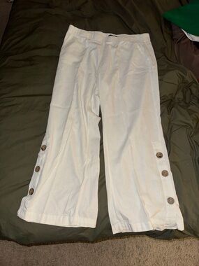 Chadwicks Neutral Linen Pants with Wooden Side Buttons